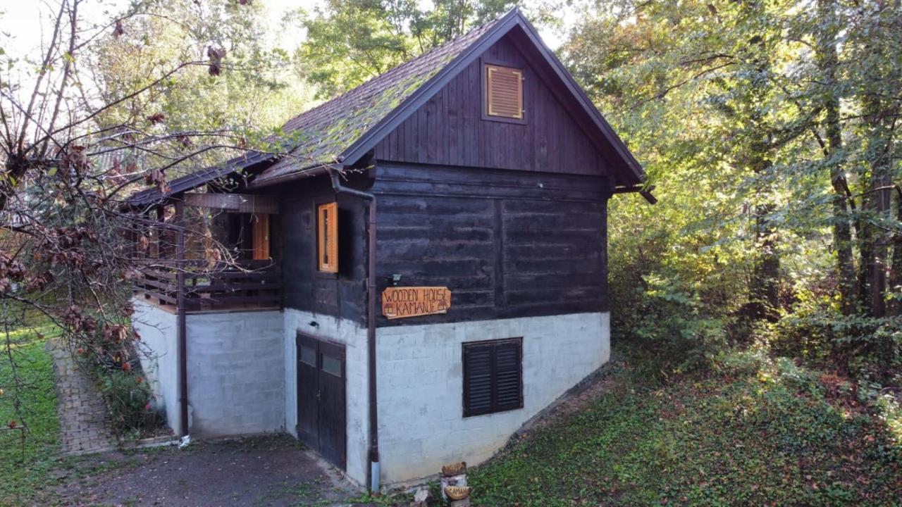 Wooden House Near The River Kupa Kamanje Exteriör bild