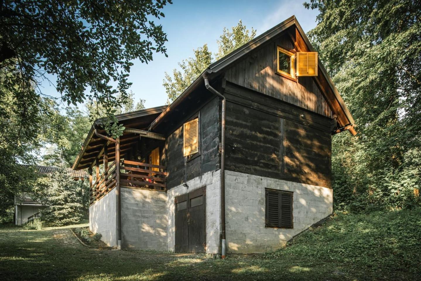 Wooden House Near The River Kupa Kamanje Exteriör bild
